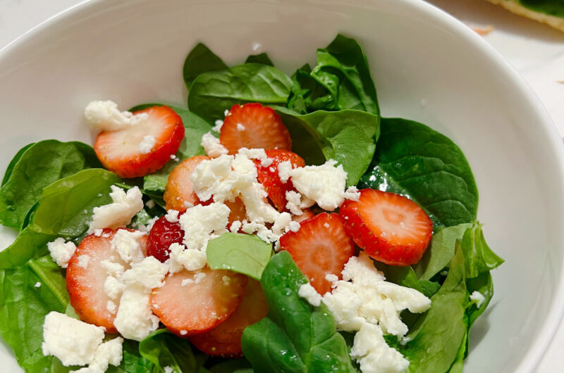 Mom's Feta & Spinach Salad