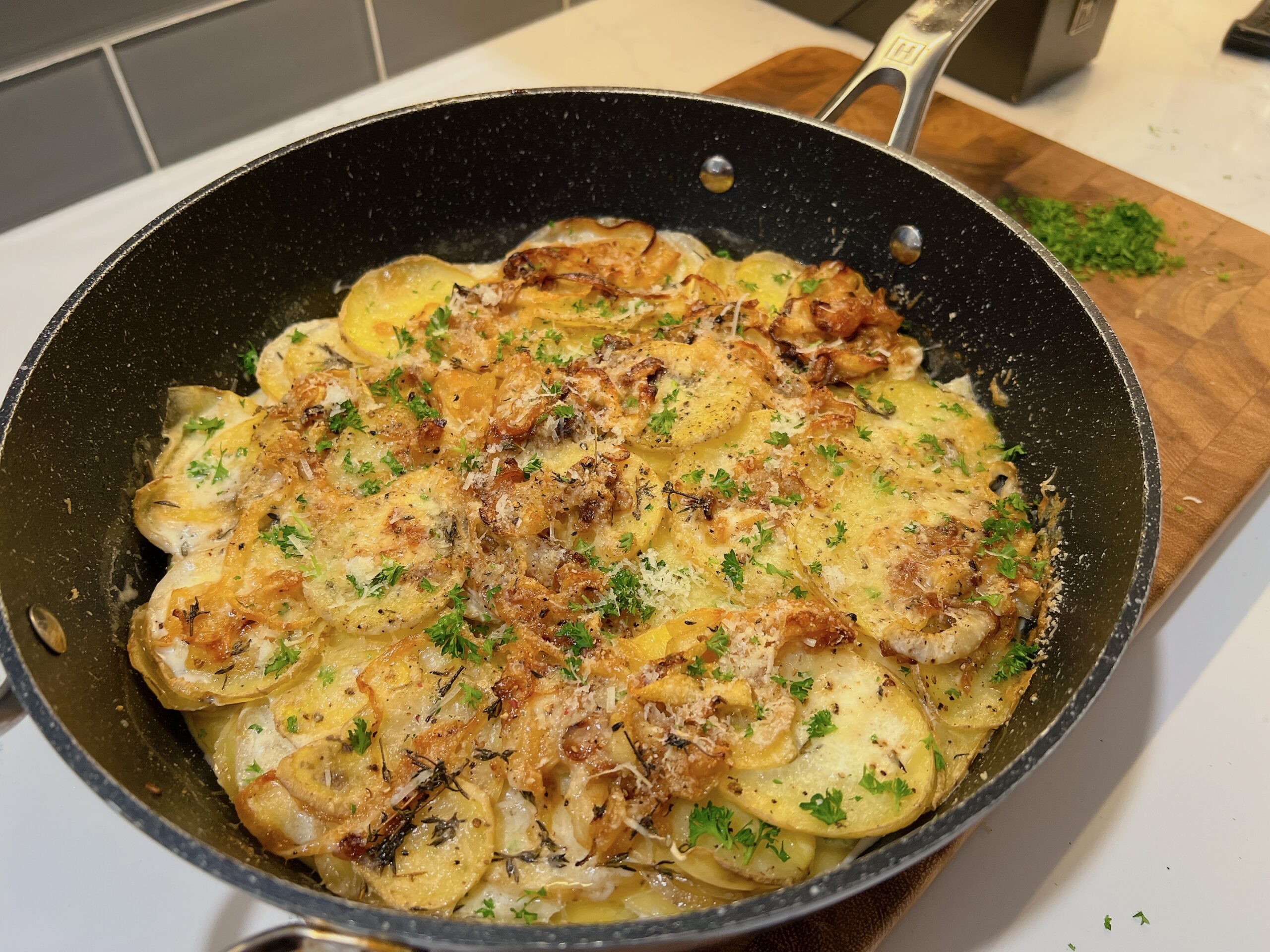 Roasted Garlic & Caramelized Onion Potatoes Gratin Dauphinoise
