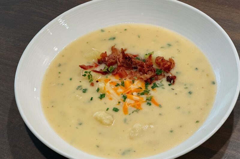 Cheddar Garlic Herb Potato Soup