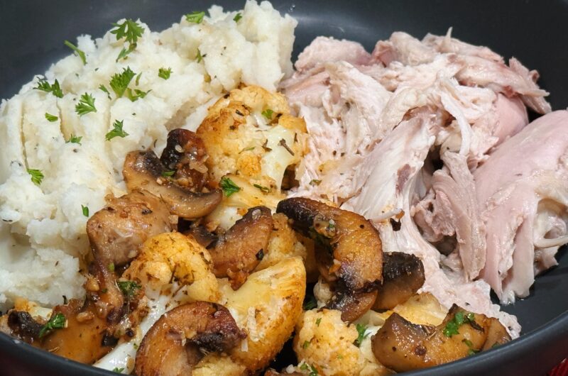 Garlic Cauliflower Mushroom Skillet