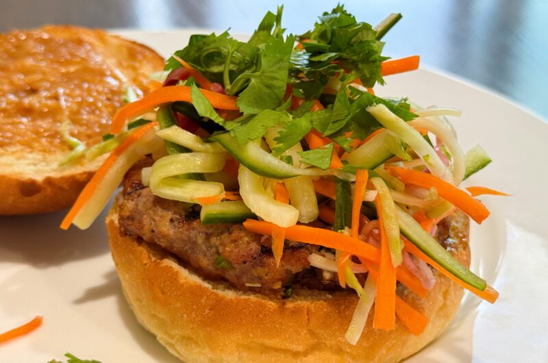 Thai Peanut Turkey Burgers